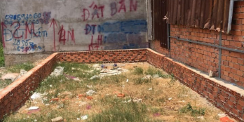 bán đất-4x10 -đất dchh, hẻm đối diện karaoke Nguyễn Công-bình chánh