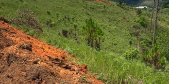 Cần bán đất Đạ Chais-Lạc Dương