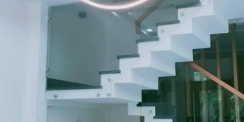 NHÀ 1 TRỆT LẦU, MỚI 95%, GẦN MẶT TIỀN ĐƯỜNG TIẾN THÀNH