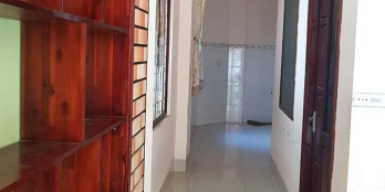 Cho thuê nhà nguyên căn 1mê hẻm cạn Nguyễn Huệ cho gia đình ở lâu dài