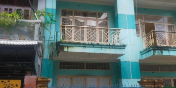 Cho thuê nhà nguyên căn . sát cầu thạch bích.thuan tiện ở . làm vp