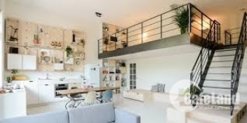 NHÀ CHO THUÊ Nhà 3 tầng gồm 3 phòng ngủ, 2wc, sân phơi, ban công, bếp đầy đủ