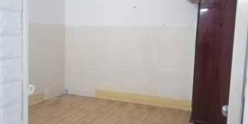 Bán trước Tết căn hộ chung cư C4 , chủ sửa lại hoàn toàn.