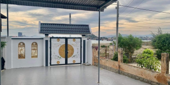 Bán Gấp Căn biệt thự view biển giá rẻ tặng lại nội thất cho anh chị nhanh nhất