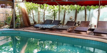 Bán biệt thự hẻm đường Trần Quang Diệu, Q3, 368m2, 3 tầng, hồ bơi + sân vườn