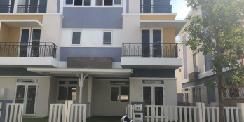 Chính Chủ bán biệt thự thô Rosita Garden Q9, 176m2 (8x22). LH Ms Chi:0772989818.