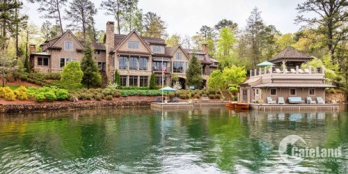 Chính chủ cần lô đất ta tặng nguyên căn biệt thự với diện tích rộng