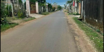 Cần bán nhà đường Hoàng diệu: 8x70m với 400m thổ cư