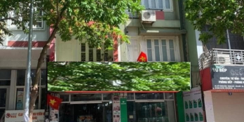 Chính chủ bán mặt phố Trung kính Dt 63m2 x 5T, vỉa hè rộng, kinh doanh sầm uất