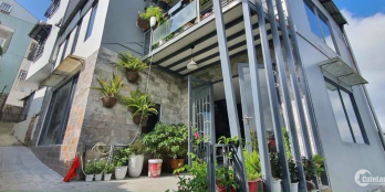 Bán căn nhà thoáng mát hiện đại có giá 3ty8 tại P6 Đà Lạt