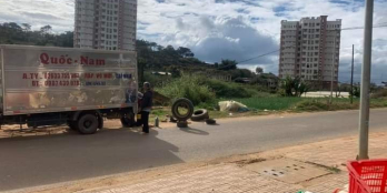 Bán nhà gần kí túc xá giá 3tỷ8 có diện tích 100m2