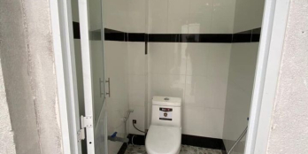 Nhà vừa hoàn thiện gần xong tại trường đông     5 x 15