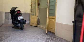 Nhà đẹp còn mới-chủ kẹt tiền nên bán-Nằm ngay chân cầu Xáng xã LÊ MINH XUÂN