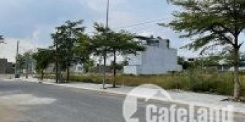 bán 130m2 đất, điện, sổ có sẵn, hạ tầng hoàn thiện, điện âm nước máy-xã bình lợi