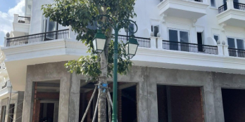 Nhà phố liền kề 1 trệt 2 lầu ngay khu công nghiệp Cầu Tràm an phú tây