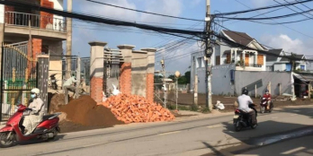 đất hưng long sẵn 300m2 thổ cư, không mộ, không dự án, không tranh chấp