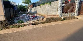 Ông chú chuyển đi sinh sông nơi khác nên cần bán gấp nèn đất ngay trung tâm Tp L