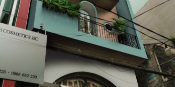 Bán nhà 5 tầng mặt tiền hẻm 220 đường Lê Văn Sỹ, Q.3, cách MT đường Trường Sa 30