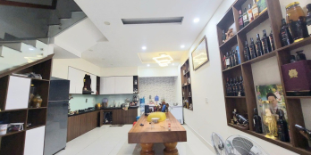 100 m2  nhà 5 tầng ngang 5m dài 20m giá 12.5 tỷ