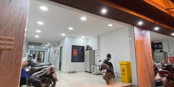 Chính chủ bán nhà Tây Hồ, Dt 141m2 x 7T, mt 5m, doanh thu 1,4 tỷ/năm