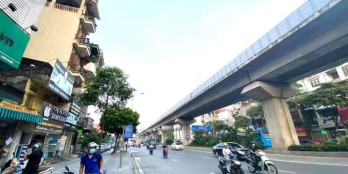 Mặt phố kinh doanh đỉnh tòa nhà 10 tầng phù hợp mọ hình thức