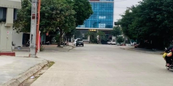 BÁN NHANH LÔ ĐẤT P.TÂN THÀNH  Hướng: Đông