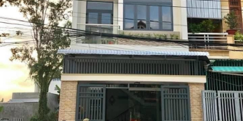 Cần bán nhanh nhà 3 tầng mới xây mặt tiền đường Lê Hữu Trác đẹp không thể chê