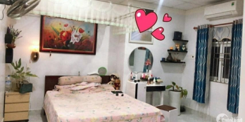 Cần Chuyển Nhượng Ngôi Nhà Full Nội Thất Tọa Lạc Trên Đường Trương Quang Trọng a