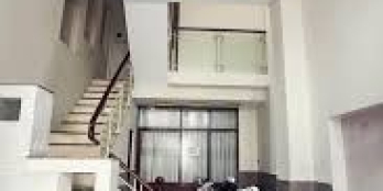 Chủ Cần bán nhà cấp 4 Hẻm Tô Hiến Thành mới căng như xe tăng