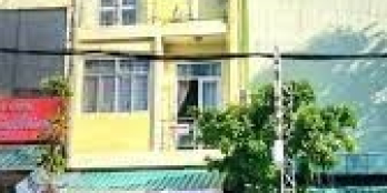 Cần bán 2 nha mặt tiền Lê Trung Đình dt to nhưng giá rẻ cho ace