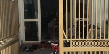 Nhà 3 tầng đầy đủ công năng, Gia sàng tân quang