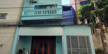 Nhà 3 tầng, mặt tiền hơn 6m, toàn bộ thổ cư