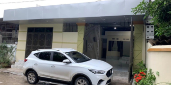 Bán  nhà  cổng phụ cao đẳng công nghiệp Tân Long