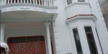 Bán căn nhà siêu đẹp ở lô 2 gần đường tân quang