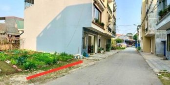 Đất Đẹp -- Ngõ 85 Xuân Hoà , Đường Thông Hè Thoáng .