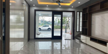 Em bán căn nhà VIP 3 tầng khu quy hoạch đô thị Pisenza