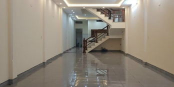 Bán căn nhà ba tầng tại MBQH 121 p. Đông Vệ - Thành phố Thanh Hoá.