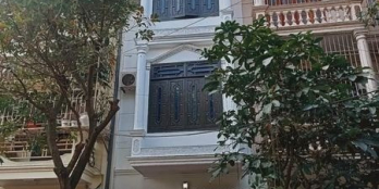 Chính chủ bán ngôi nhà đẹp P. Đông Hương