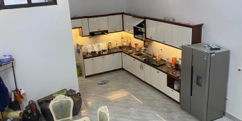 Chính chủ em cần bán căn nhà 3 tầng đường Hàn Thuyên