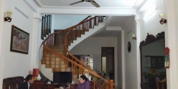 Chính chủ bán nhà 3 tầng  Gần cầu sâng p nam ngạn