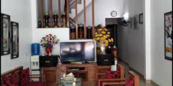 Căn nhà 2 tầng cần bán nhanh gần các khu tiện ích