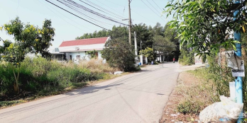 Cần bán đất ấp 1 sông trầu 5x20m Giá bán : 260tr,