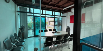 Nhà Trung Kính 70m2, 7T tang máy, đường oto tải tránh nhau, 19.6tỷ