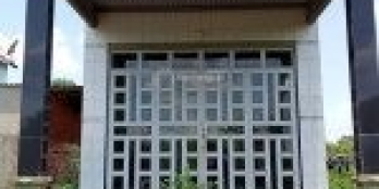 Chính chủ bán gấp nhà đất 10mx40m giá rẻ tại TP. Đồng Xoài đang cho thuê 12tr/th