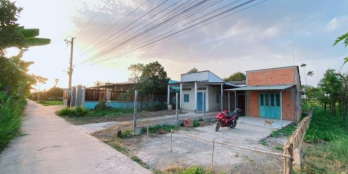 Bán căn nhà tại xã Bình Nghị huyện Gò Công Đông