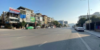 Cần bán nhà 4 tầng Côt 3 phường Hồng Hà, Hạ Long. Diện tích: 63m2