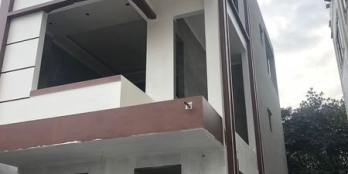 Nhà đẹp Cao Thắng, ô tô đỗ cửa đón tết!