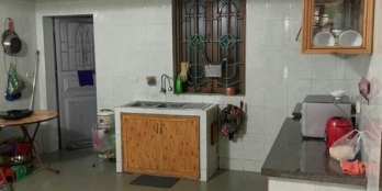 Bán nhà 3 tầng cột 5 phía biển, vỉa hè 3m thuận tiện kinh doanh