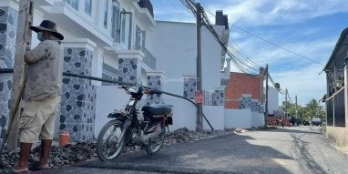 Bán nhà chính chủ bán gấp 5x20m, 1 trệt 1 lầu Đường Tỉnh Lộ 10, Xã Bình Lợi