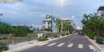 Bán gấp 3 lô đất nằm trong khu đô thị, ngay mặt tiền Quốc lộ 50 xã phong phú